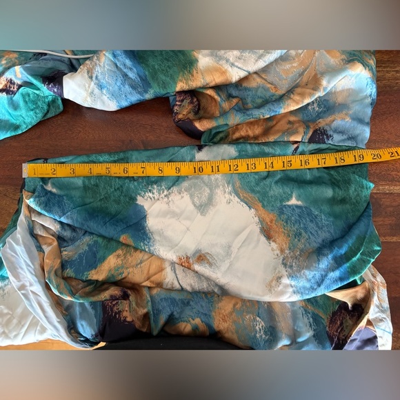 Fashion Nova Gossip Girl satin midi dress- size 2X Teal Combo NWT - Picture 12 of 13